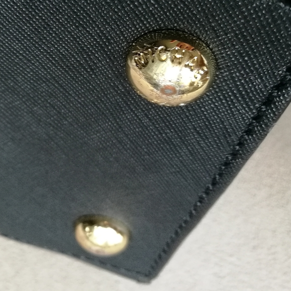 SOLD MK Large Hamilton Saffiano Leather Tote - Picture 16 of 16